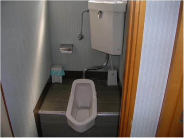 栃木小山　店舗内既存和式トイレ